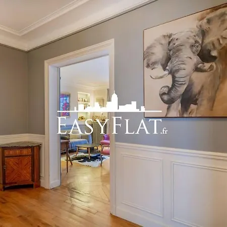 3-bedroom Apartment, Passy - Trocadero, By Easyflat Appartamento